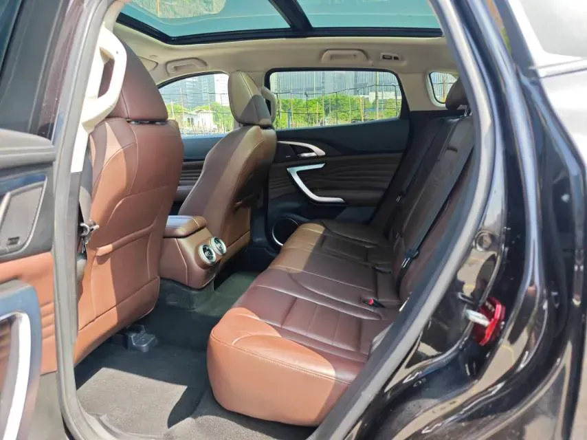 2019 WEY VV7 2.0T 227HP L4 7DCT,autocango,china used car exporter,china ev exporter,chinese used car exporter,chinese used ev exporter