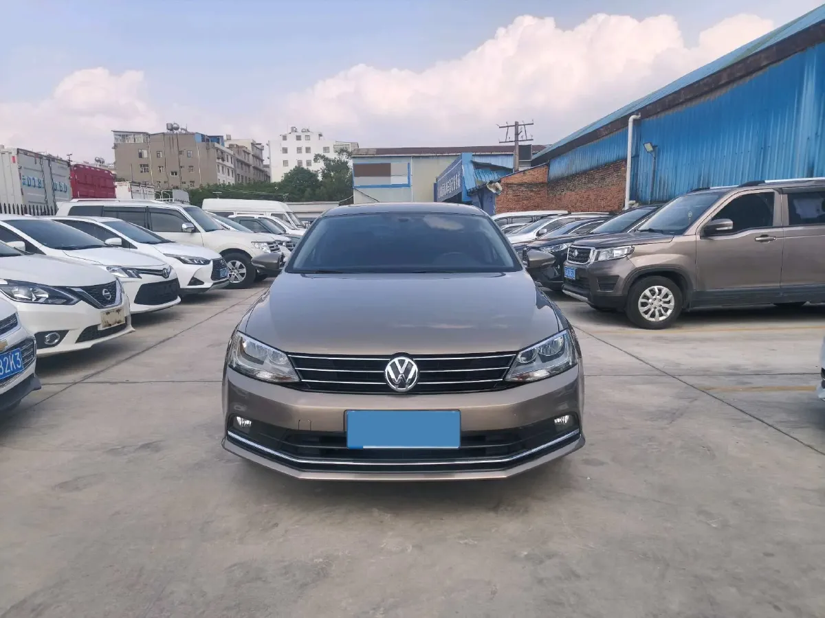 2018 KingLong KaiTe 2.3T 110HP L4 5MT,autocango,china used car exporter,china ev exporter,chinese used car exporter,chinese used ev exporter