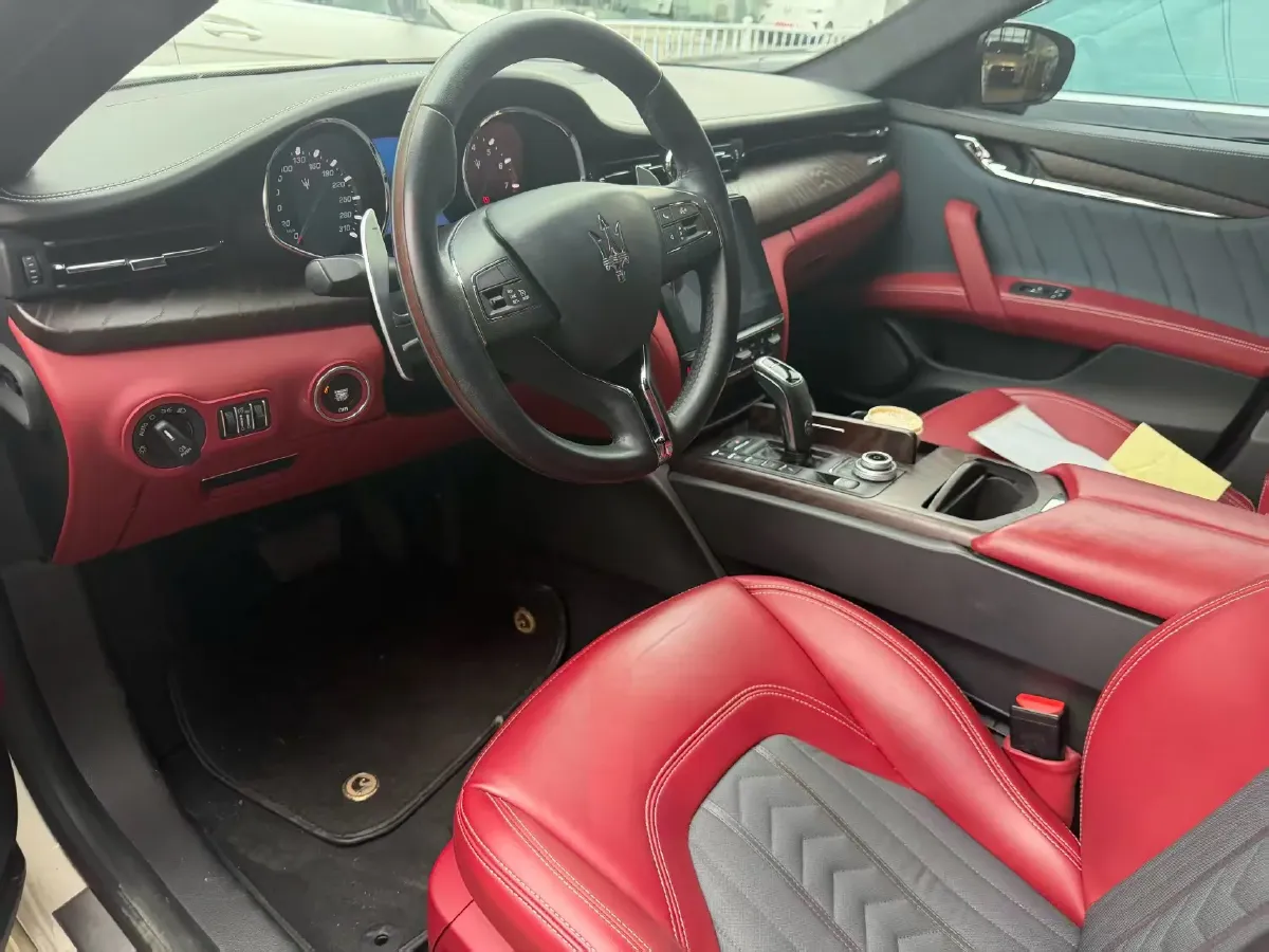 2019 Maserati Quattroporte 3.0T 350HP V6 8AT,autocango,china used car exporter,china ev exporter,chinese used car exporter,chinese used ev exporter