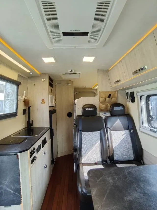 2021 MAXUS V90 RV 2.0T 148HP L4 6AT,autocango,china used car exporter,china ev exporter,chinese used car exporter,chinese used ev exporter