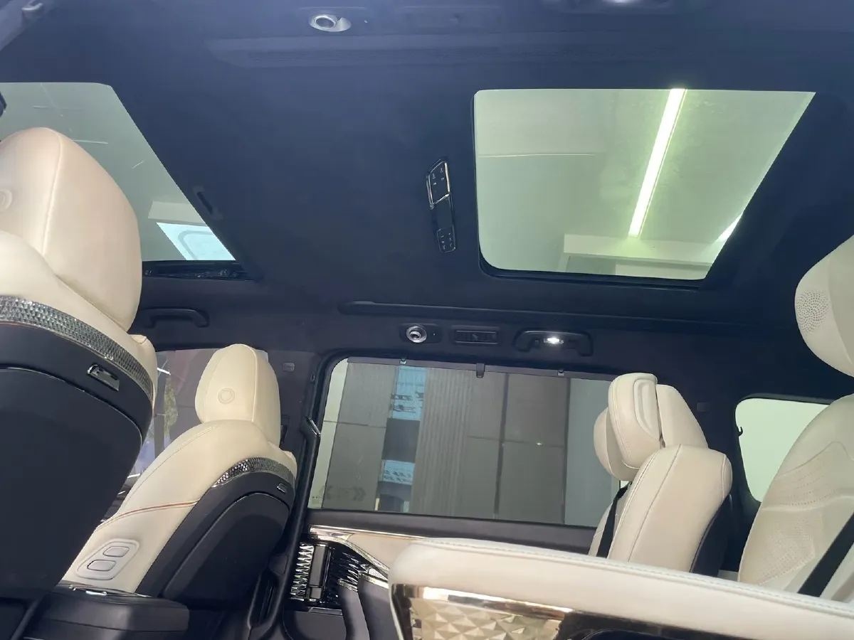 2023 GAC Trumpchi M8 2.0T 252HP L4 8AT,autocango,china used car exporter,china ev exporter,chinese used car exporter,chinese used ev exporter