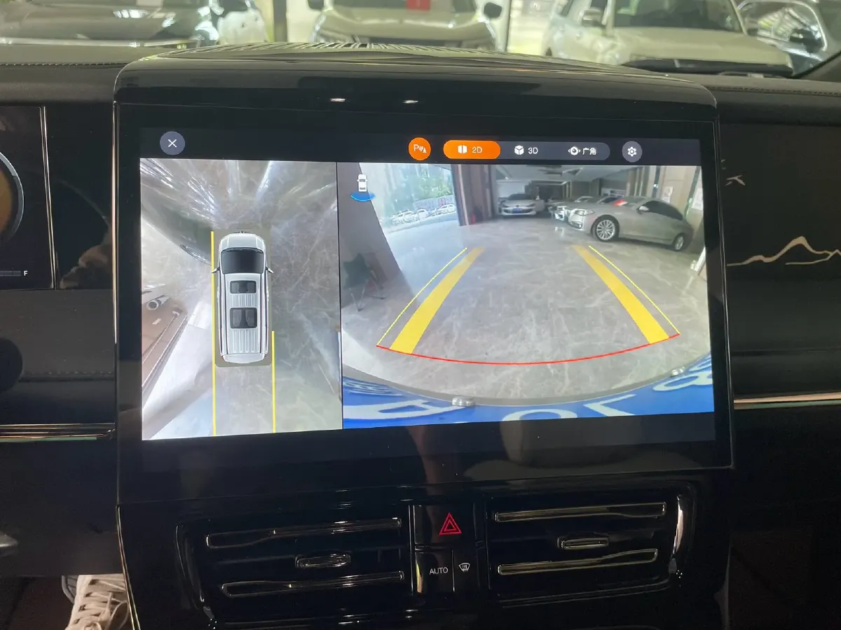 2023 GAC Trumpchi M8 2.0T 252HP L4 8AT,autocango,china used car exporter,china ev exporter,chinese used car exporter,chinese used ev exporter