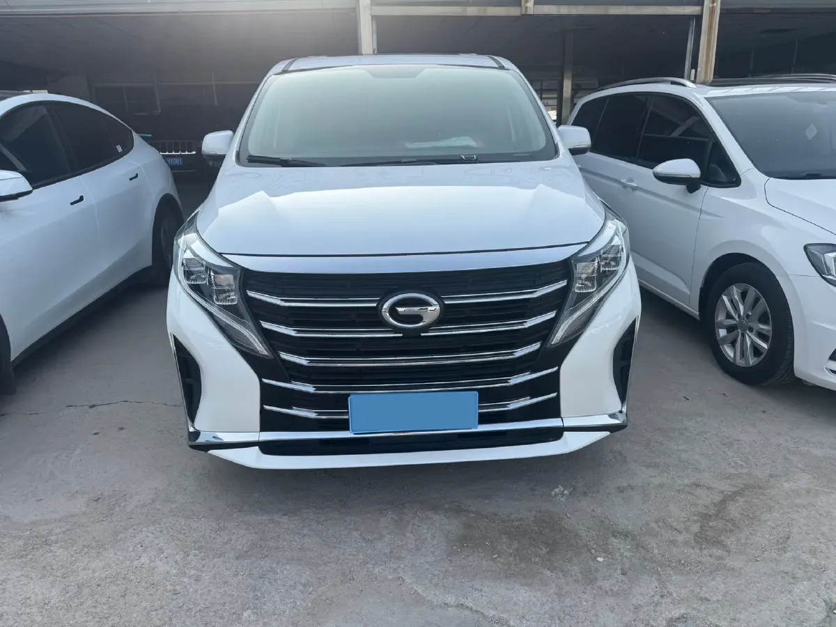 2021 GAC Trumpchi M8 2.0T 252HP L4 8AT,autocango,china used car exporter,china ev exporter,chinese used car exporter,chinese used ev exporter