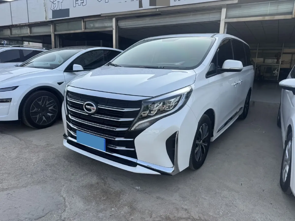 2021 GAC Trumpchi M8 2.0T 252HP L4 8AT,autocango,china used car exporter,china ev exporter,chinese used car exporter,chinese used ev exporter