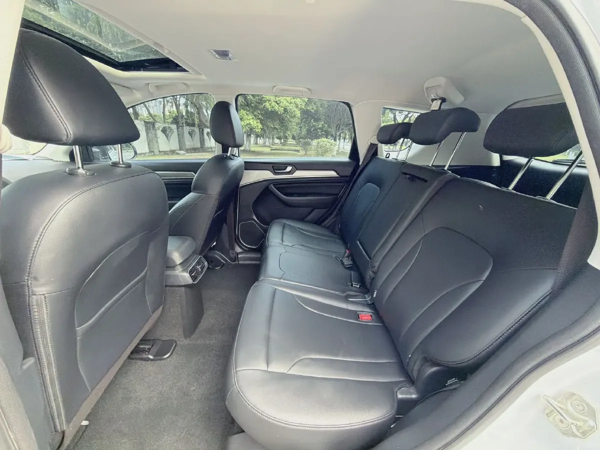 2018 Haval H6 1.5T 150HP L4 7DCT,autocango,china used car exporter,china ev exporter,chinese used car exporter,chinese used ev exporter