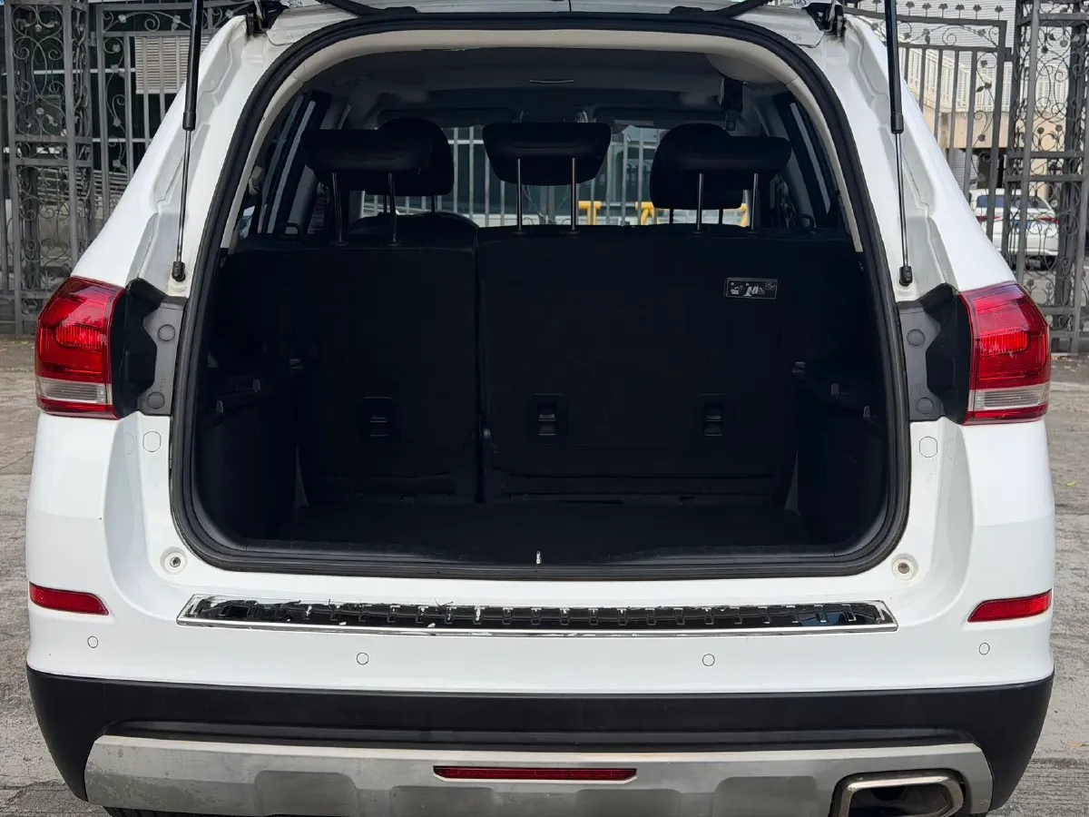2018 Haval H6 1.5T 150HP L4 7DCT,autocango,china used car exporter,china ev exporter,chinese used car exporter,chinese used ev exporter