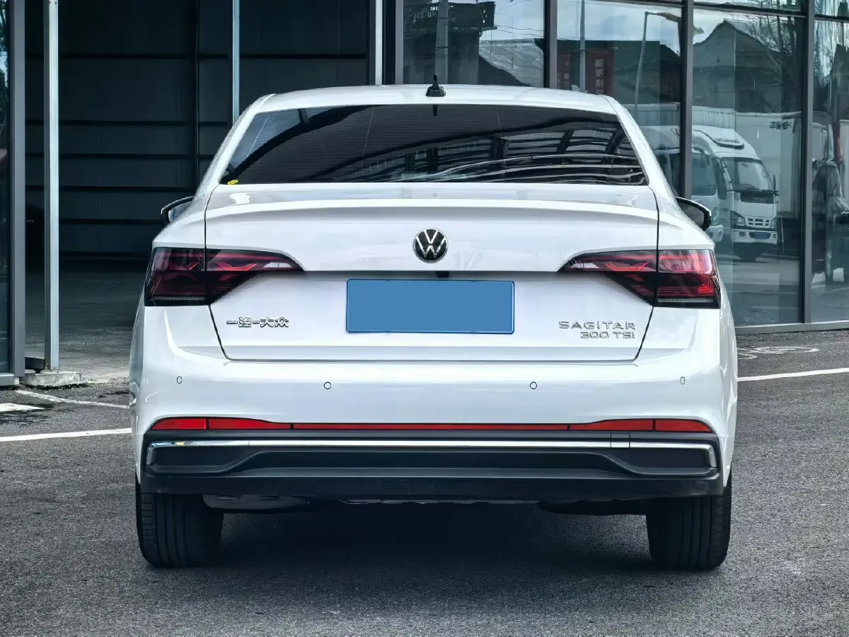 2025 Volkswagen Sagitar 1.5T 160HP L4 7DCT,autocango,china used car exporter,china ev exporter,chinese used car exporter,chinese used ev exporter