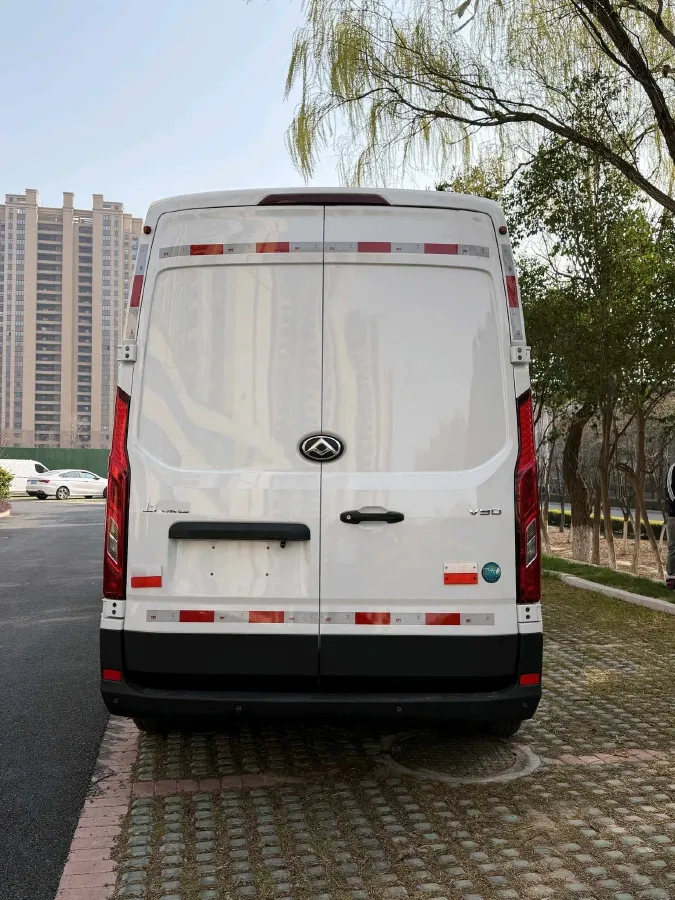 2024 MAXUS XinTu V90 2.0T 150HP L4 6MT,autocango,china used car exporter,china ev exporter,chinese used car exporter,chinese used ev exporter