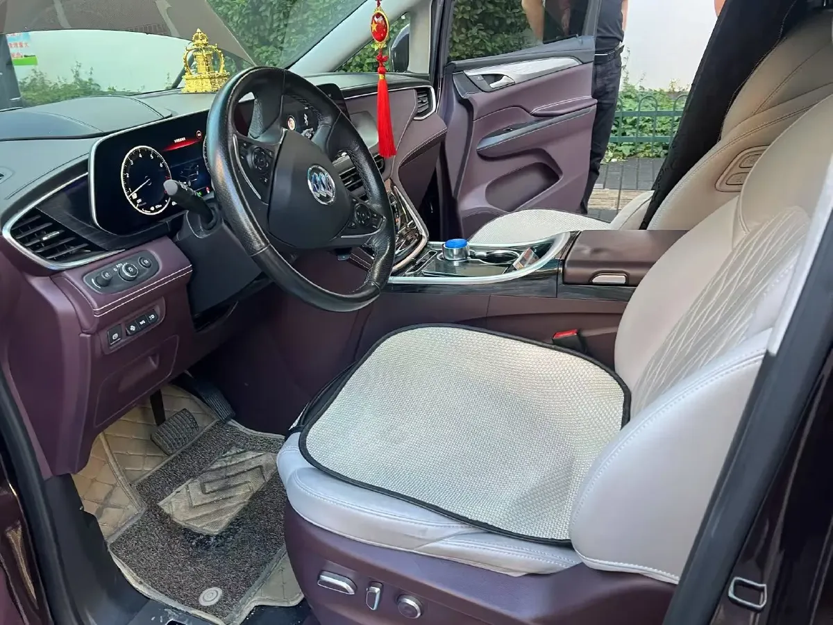 2022 Buick GL8 2.0T 237HP L4 9AT,autocango,china used car exporter,china ev exporter,chinese used car exporter,chinese used ev exporter