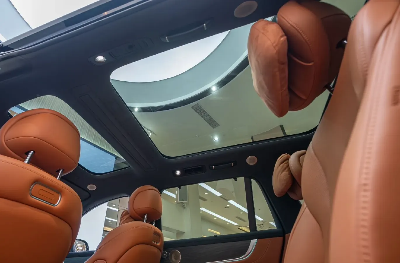 2024 AITO AITO M9 1.5T 152HP L4 REEV 42KWH,autocango,china used car exporter,china ev exporter,chinese used car exporter,chinese used ev exporter