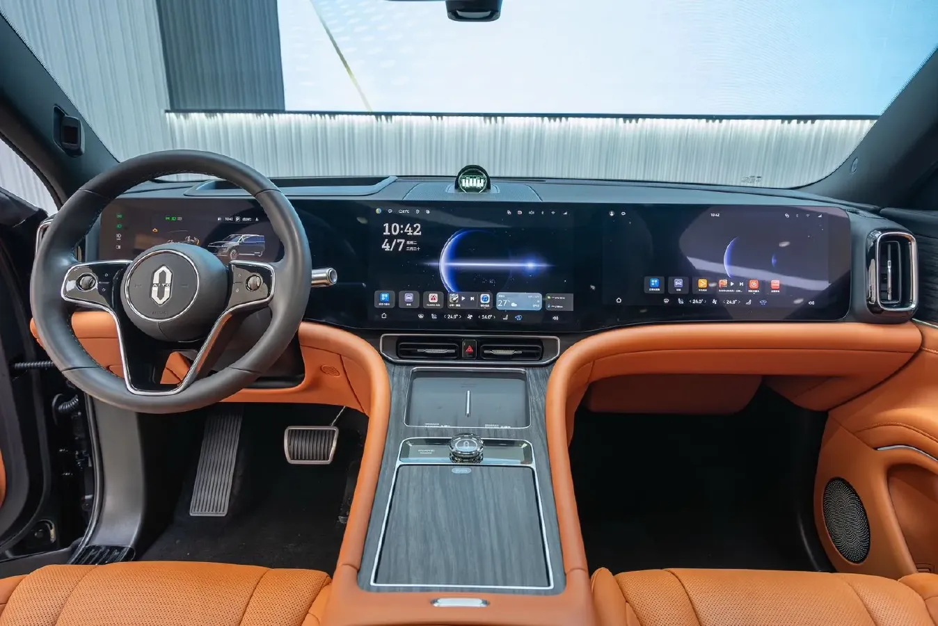 2024 AITO AITO M9 1.5T 152HP L4 REEV 42KWH,autocango,china used car exporter,china ev exporter,chinese used car exporter,chinese used ev exporter