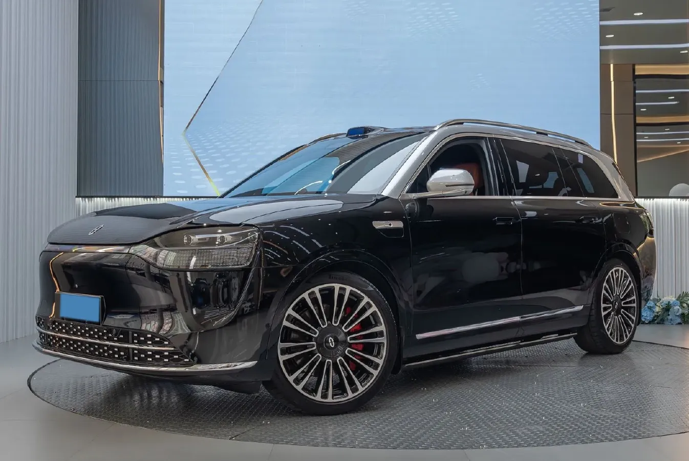 2024 AITO AITO M9 1.5T 152HP L4 REEV 42KWH,autocango,china used car exporter,china ev exporter,chinese used car exporter,chinese used ev exporter