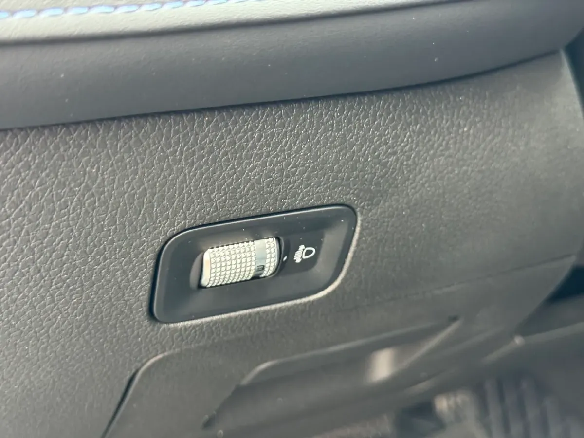 2025 Geely Preface 1.5T 181HP L4 7DCT,autocango,china used car exporter,china ev exporter,chinese used car exporter,chinese used ev exporter