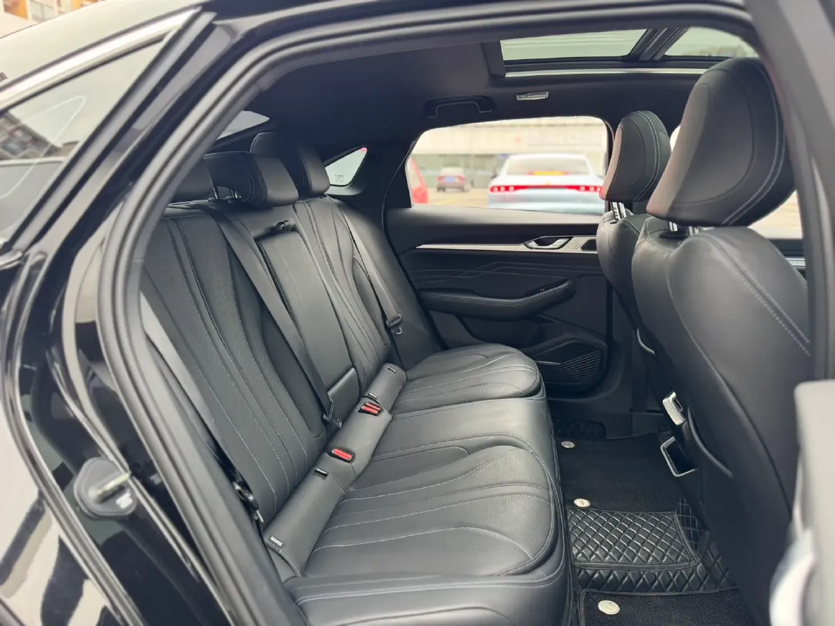 2025 Geely Preface 1.5T 181HP L4 7DCT,autocango,china used car exporter,china ev exporter,chinese used car exporter,chinese used ev exporter