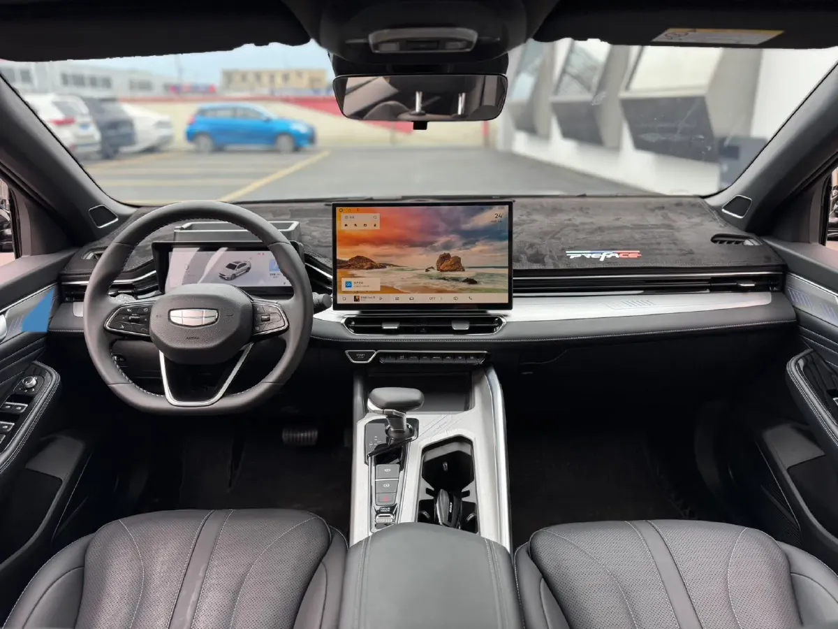 2025 Geely Preface 1.5T 181HP L4 7DCT,autocango,china used car exporter,china ev exporter,chinese used car exporter,chinese used ev exporter