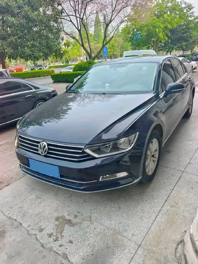 2018 Volkswagen Magotan 1.4T 150HP L4 7DCT,autocango,china used car exporter,china ev exporter,chinese used car exporter,chinese used ev exporter