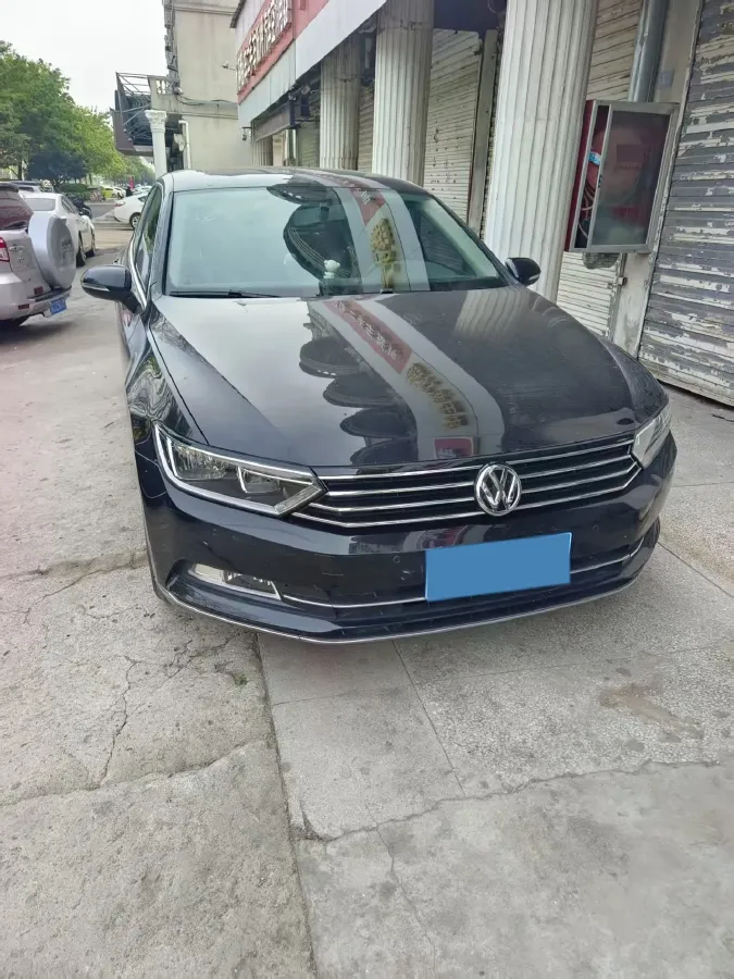 2018 Volkswagen Magotan 1.4T 150HP L4 7DCT,autocango,china used car exporter,china ev exporter,chinese used car exporter,chinese used ev exporter