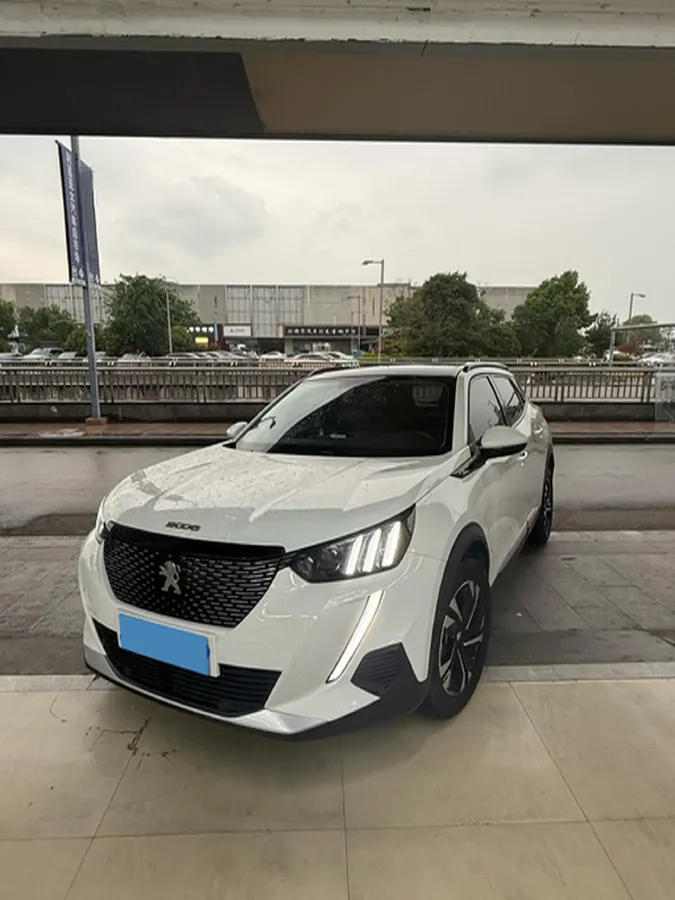 2022 Peugeot 2008 1.2T 136HP L3 6DCT,autocango,china used car exporter,china ev exporter,chinese used car exporter,chinese used ev exporter