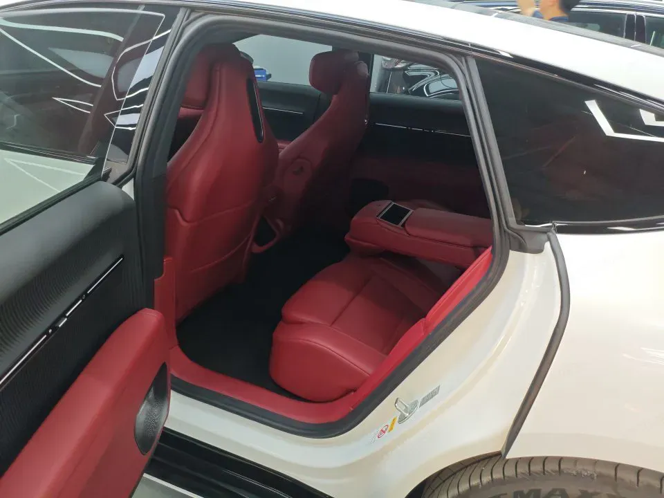 2026 Avatr 12 BEV,autocango,china used car exporter,china ev exporter,chinese used car exporter,chinese used ev exporter