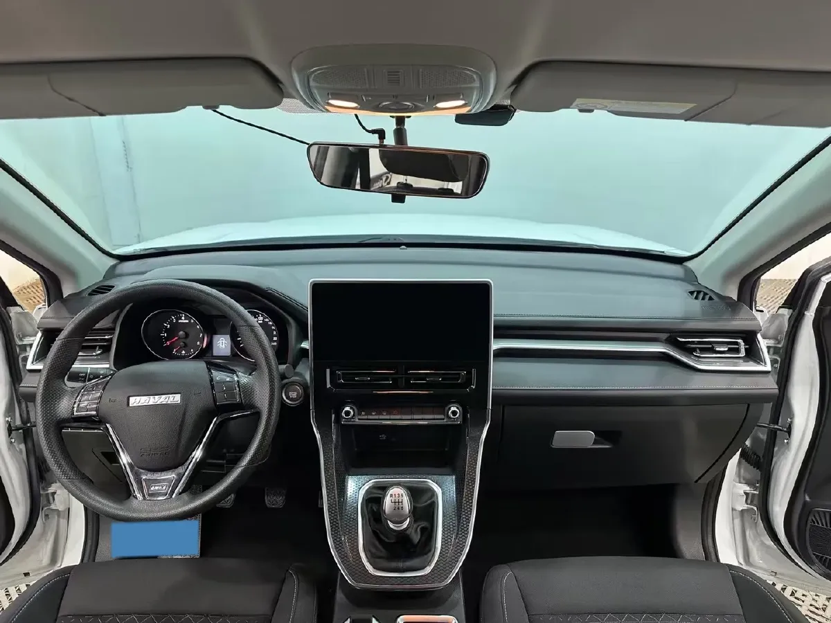 2021 Haval M6 1.5T 150HP L4 6MT,autocango,china used car exporter,china ev exporter,chinese used car exporter,chinese used ev exporter