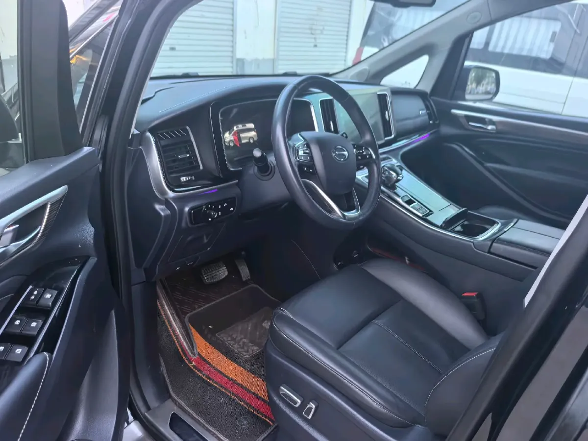 2021 GAC Trumpchi M8 2.0T 252HP L4 8AT,autocango,china used car exporter,china ev exporter,chinese used car exporter,chinese used ev exporter