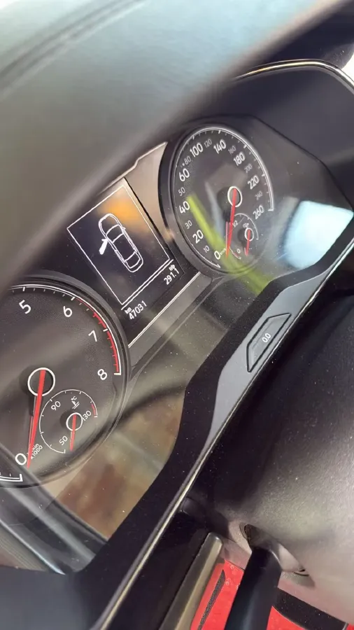 2021 Volkswagen Passat 2.0T 186HP L4 7DCT,autocango,china used car exporter,china ev exporter,chinese used car exporter,chinese used ev exporter