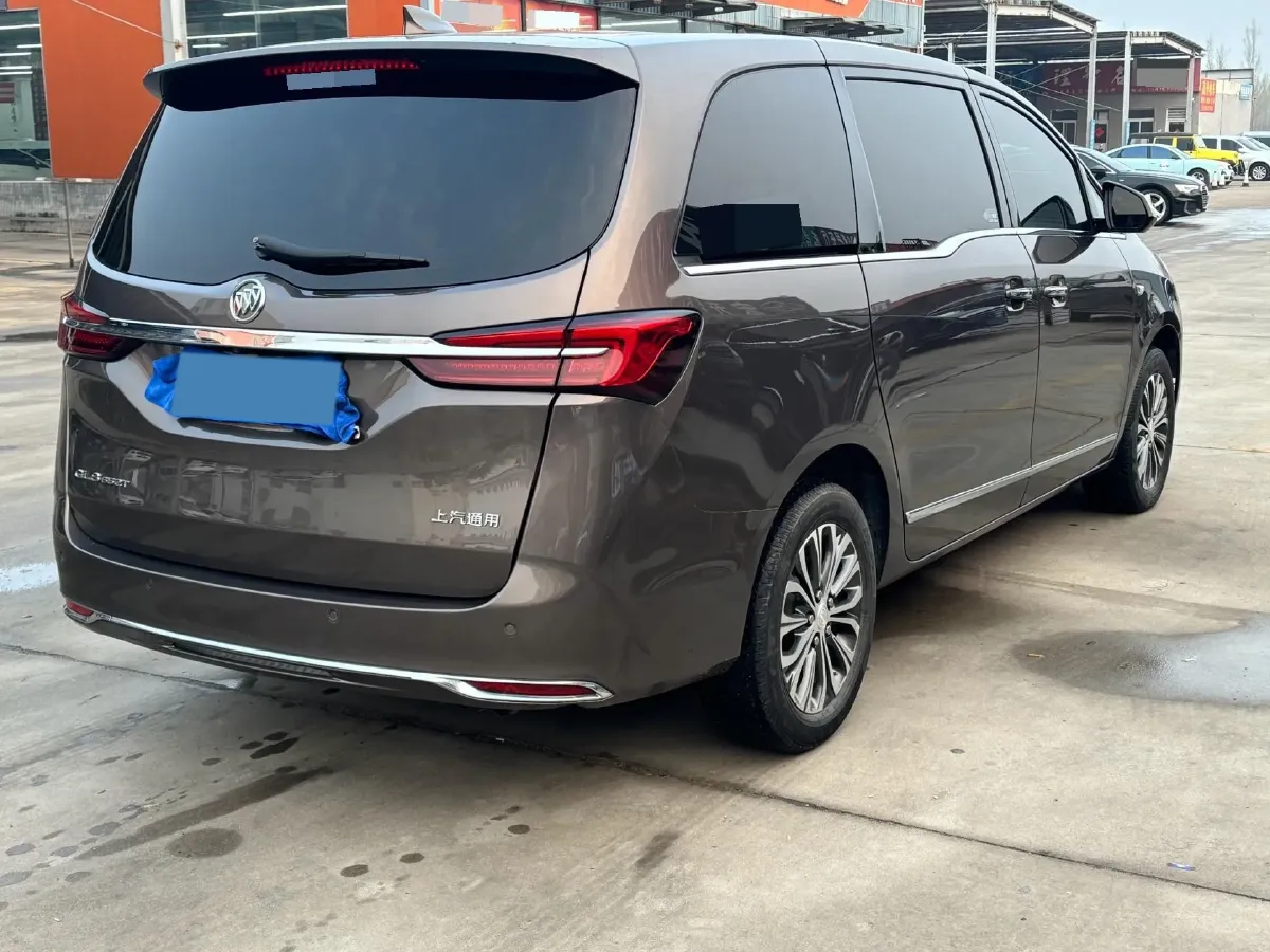 2021 Buick GL8 2.0T 237HP L4 9AT,autocango,china used car exporter,china ev exporter,chinese used car exporter,chinese used ev exporter