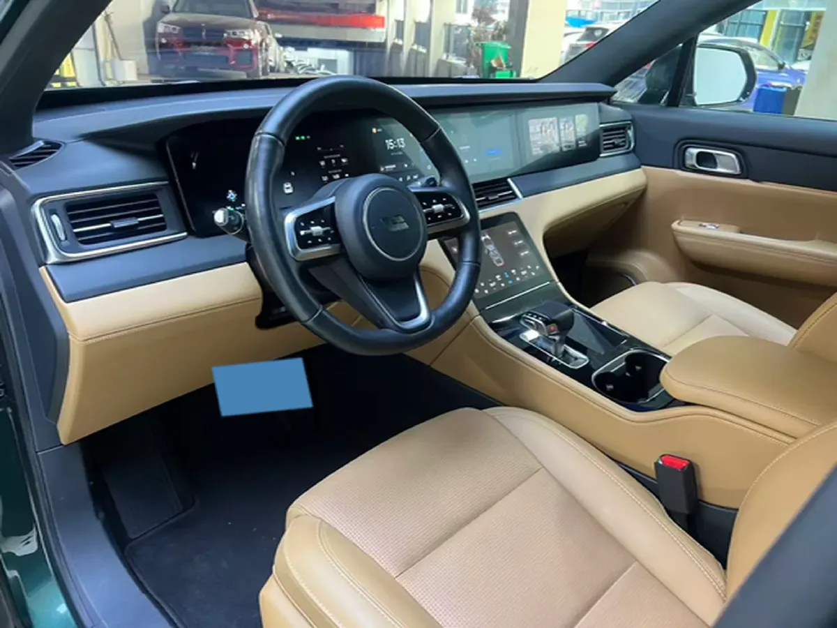 2021 Li ONE Range Extended 131HP REEV 40.5KWH,autocango,china used car exporter,china ev exporter,chinese used car exporter,chinese used ev exporter