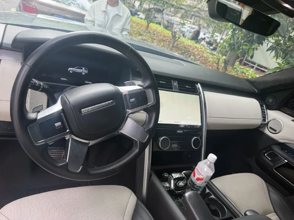 2021 Land Rover Discovery 3.0T 360HP L6 8AT,autocango,china used car exporter,china ev exporter,chinese used car exporter,chinese used ev exporter