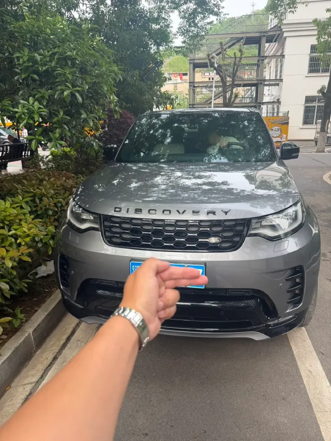 2021 Land Rover Discovery 3.0T 360HP L6 8AT,autocango,china used car exporter,china ev exporter,chinese used car exporter,chinese used ev exporter