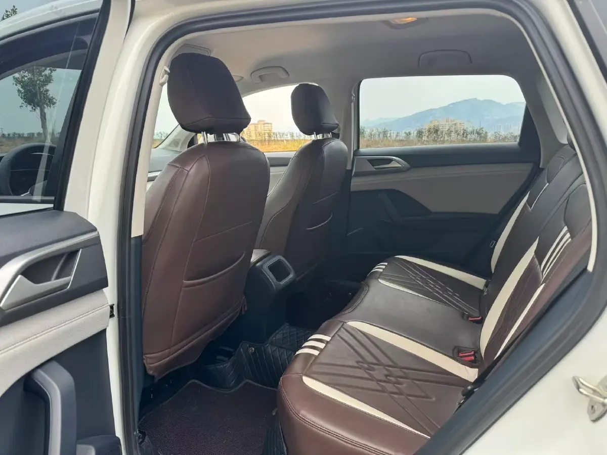 2023 Volkswagen Tharu 1.5T 160HP L4 7DCT,autocango,china used car exporter,china ev exporter,chinese used car exporter,chinese used ev exporter