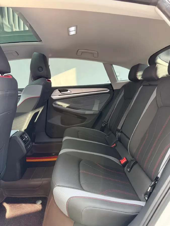 2023 Volkswagen Lamando 1.4T 150HP L4 7DCT,autocango,china used car exporter,china ev exporter,chinese used car exporter,chinese used ev exporter