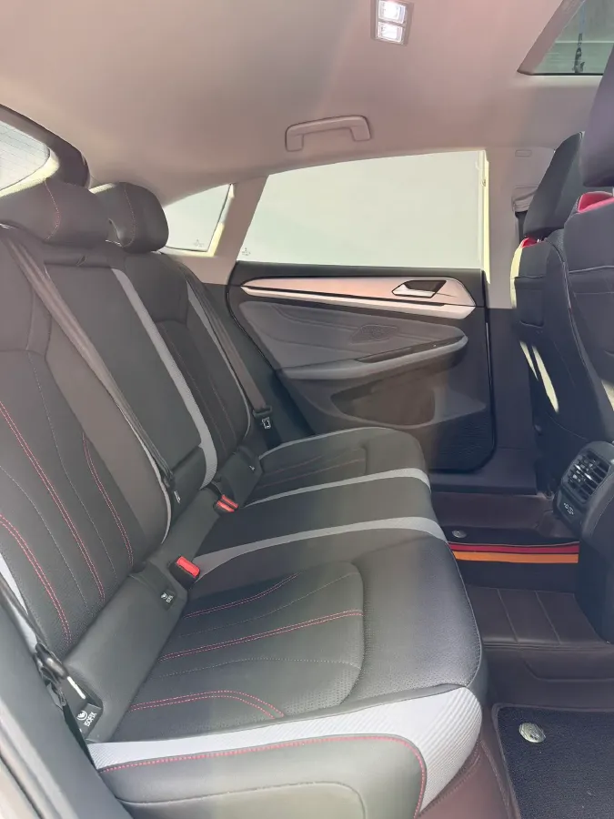 2023 Volkswagen Lamando 1.4T 150HP L4 7DCT,autocango,china used car exporter,china ev exporter,chinese used car exporter,chinese used ev exporter