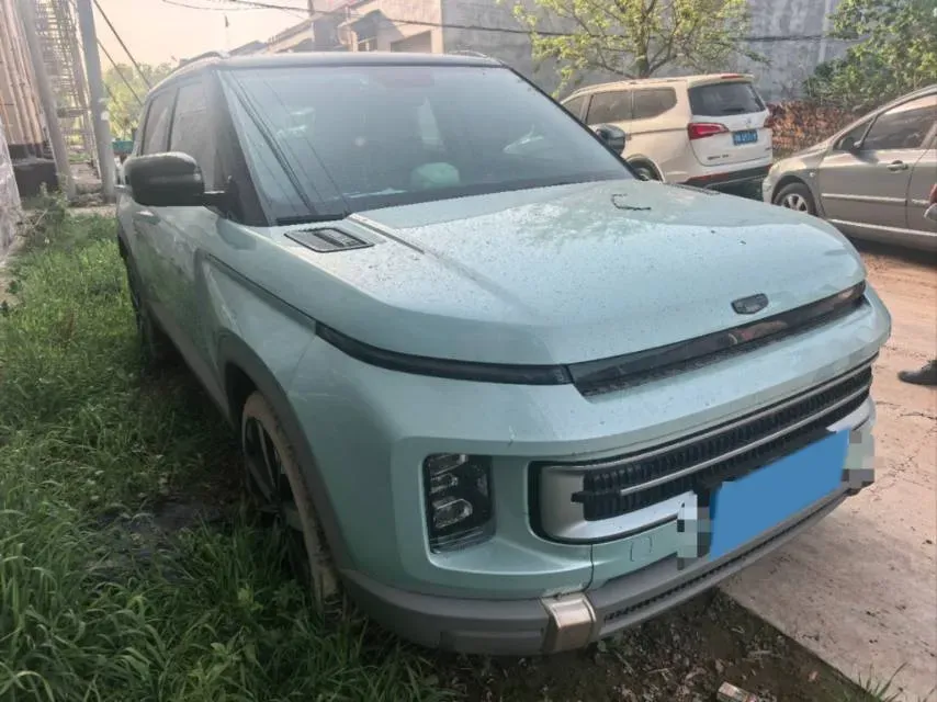 2023 Geely ICON 1.5T 181HP L4 7DCT,autocango,china used car exporter,china ev exporter,chinese used car exporter,chinese used ev exporter