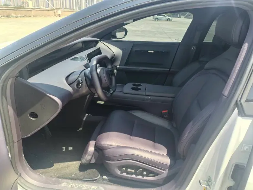 2025 Avatr 06 BEV,autocango,china used car exporter,china ev exporter,chinese used car exporter,chinese used ev exporter