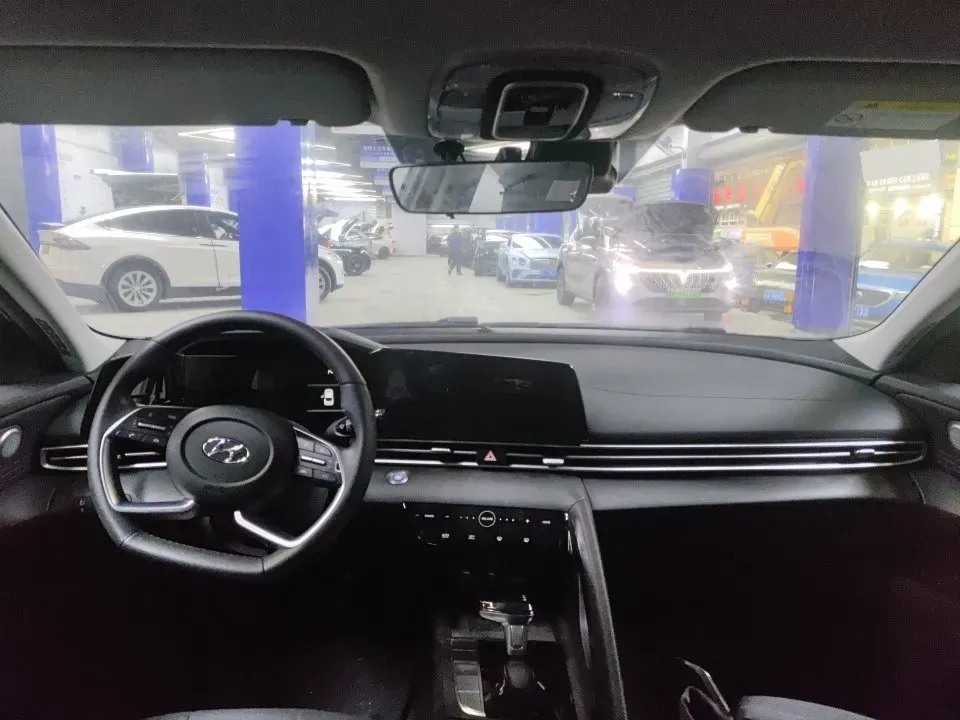 2021 Hyundai Elantra 1.5L 115HP L4 CVT,autocango,china used car exporter,china ev exporter,chinese used car exporter,chinese used ev exporter