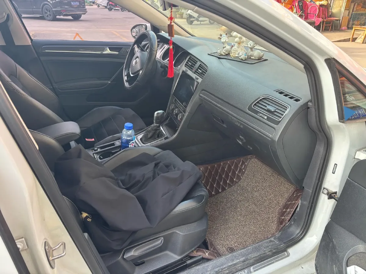 2018 Volkswagen Golf 1.4T 131HP L4 7DCT,autocango,china used car exporter,china ev exporter,chinese used car exporter,chinese used ev exporter