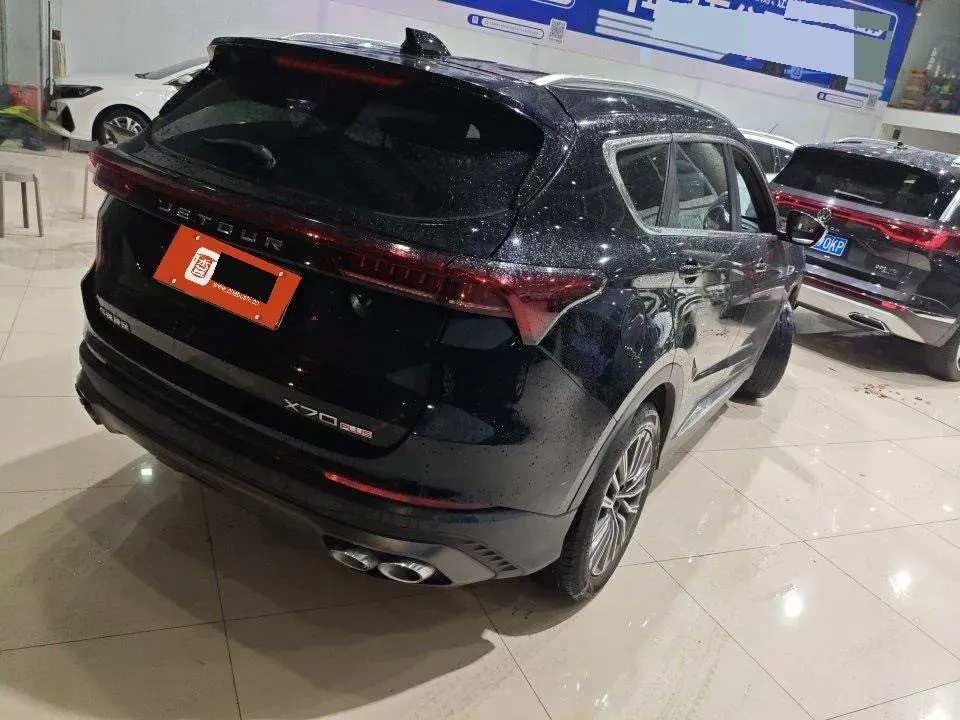 2023 ChangAn Oshan X7 Plus 1.5T 188HP L4 7DCT,autocango,china used car exporter,china ev exporter,chinese used car exporter,chinese used ev exporter