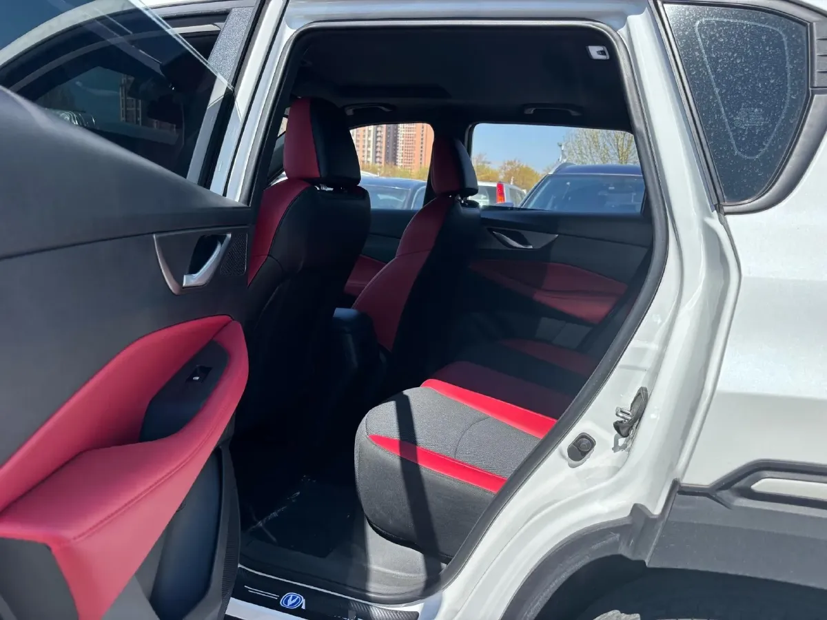 2023 ChangAn CS35 Plus 1.4T 160HP L4 7DCT,autocango,china used car exporter,china ev exporter,chinese used car exporter,chinese used ev exporter