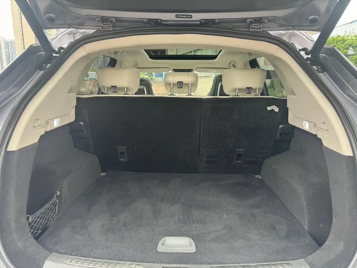 2022 Jetour DASHING 1.6T 197HP L4 7DCT,autocango,china used car exporter,china ev exporter,chinese used car exporter,chinese used ev exporter