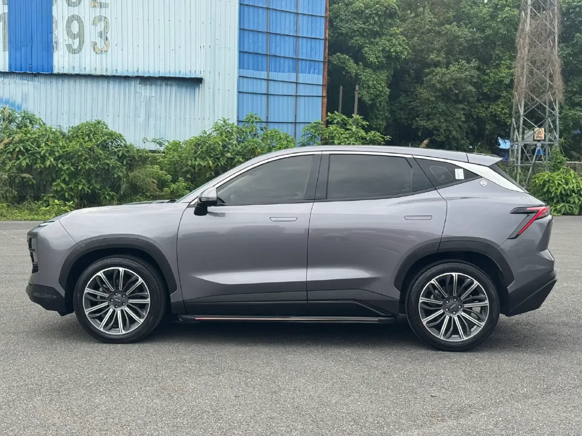 2022 Jetour DASHING 1.6T 197HP L4 7DCT,autocango,china used car exporter,china ev exporter,chinese used car exporter,chinese used ev exporter