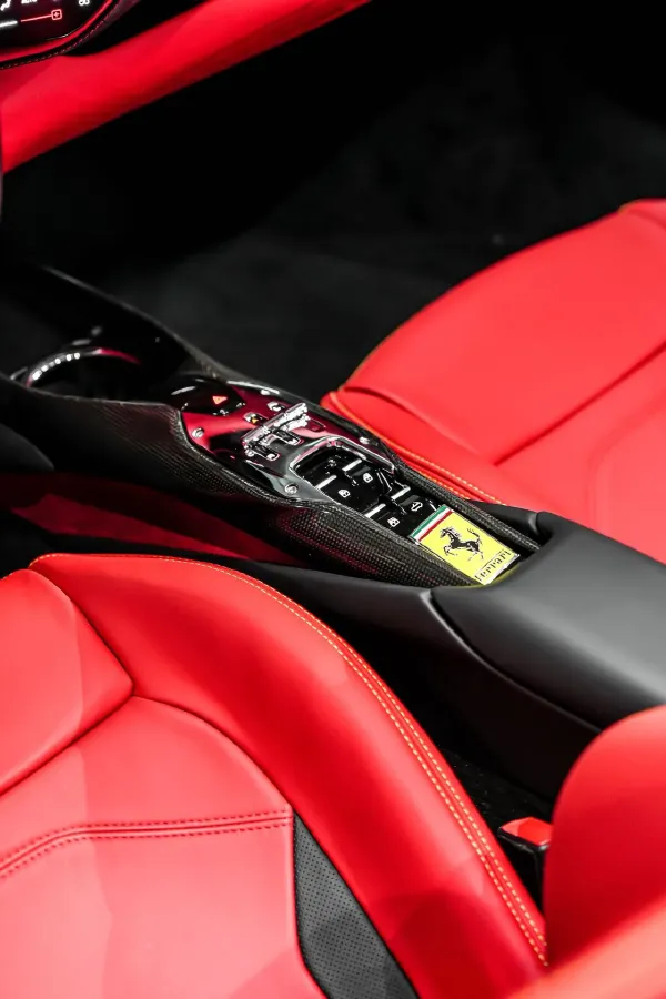 2022 Ferrari 296 3.0T 663HP V6 8DCT PHEV 7.45KWH,autocango,china used car exporter,china ev exporter,chinese used car exporter,chinese used ev exporter