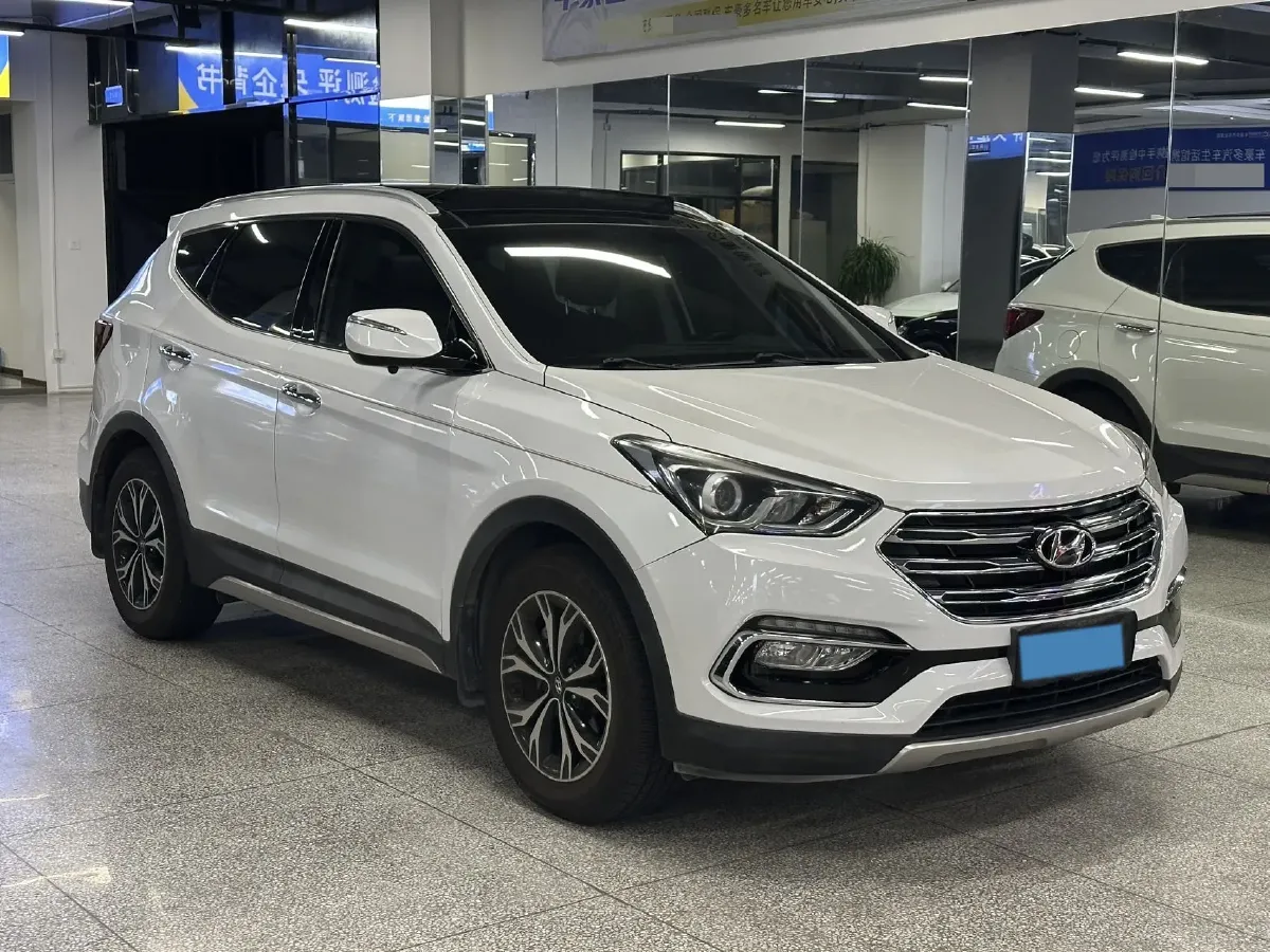 2017 Hyundai Santafe 2.0T 245HP L4 6AT,autocango,china used car exporter,china ev exporter,chinese used car exporter,chinese used ev exporter