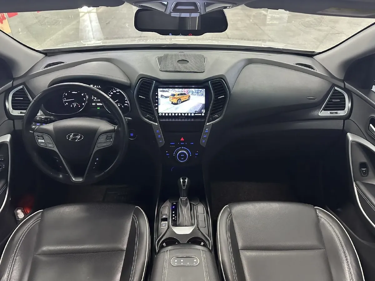 2017 Hyundai Santafe 2.0T 245HP L4 6AT,autocango,china used car exporter,china ev exporter,chinese used car exporter,chinese used ev exporter