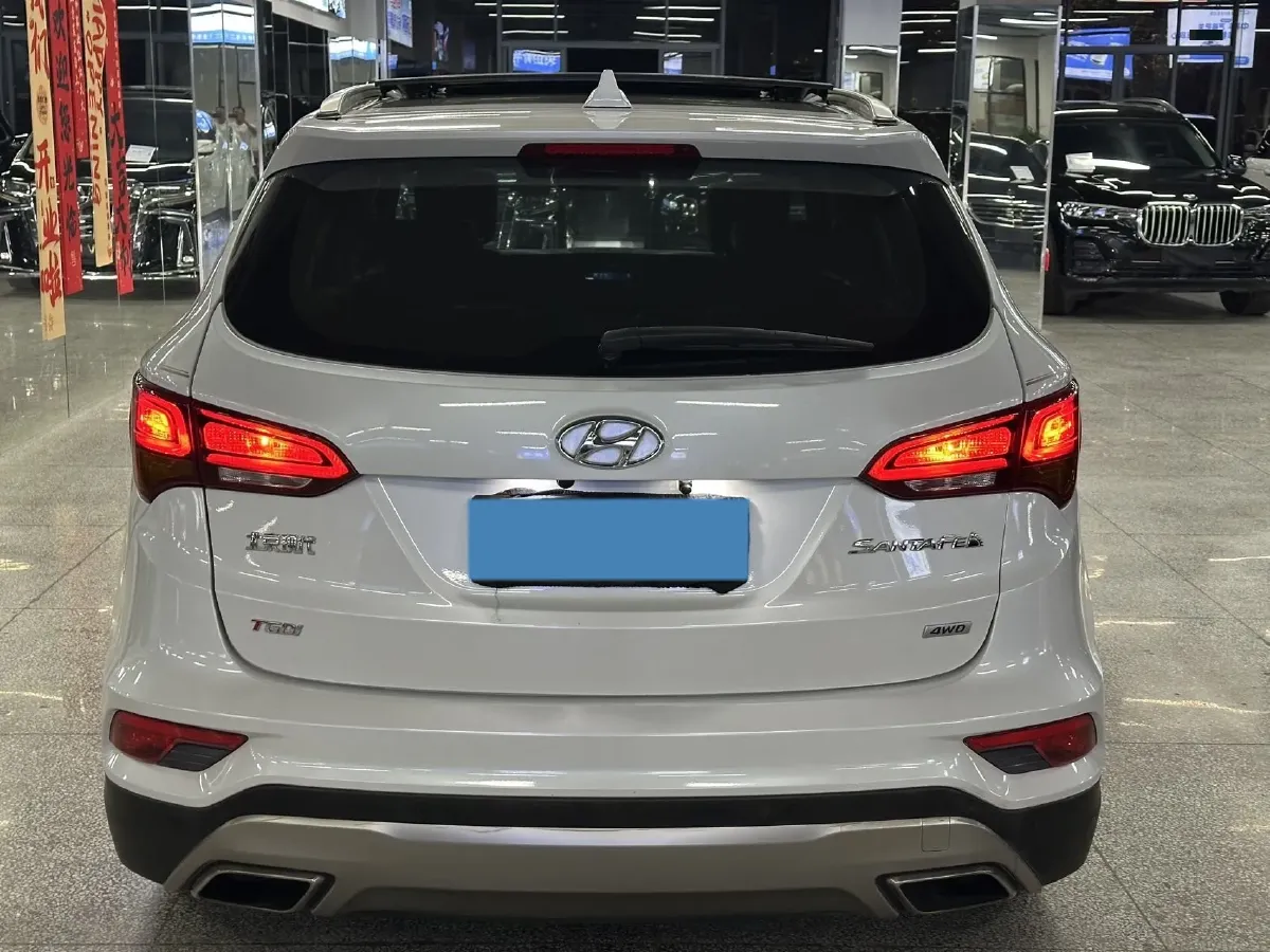 2017 Hyundai Santafe 2.0T 245HP L4 6AT,autocango,china used car exporter,china ev exporter,chinese used car exporter,chinese used ev exporter