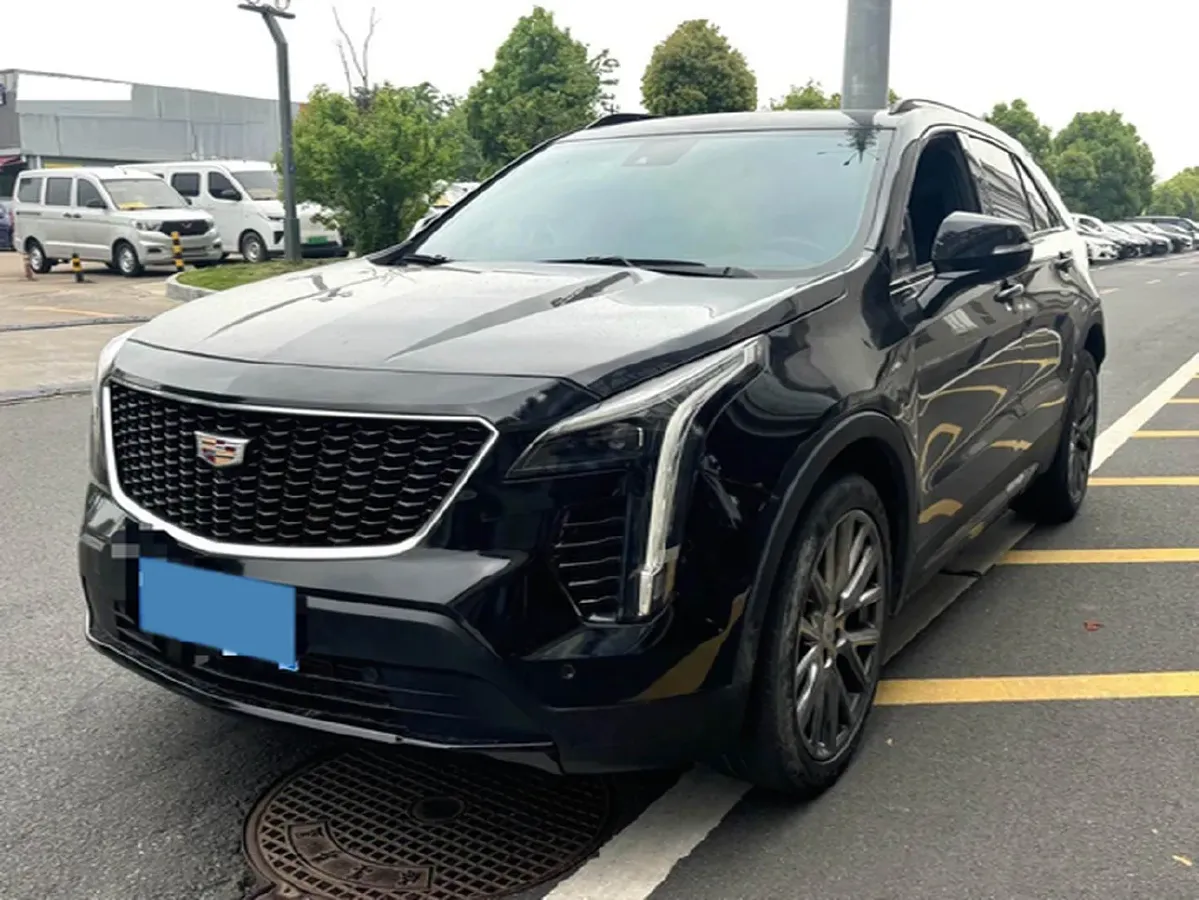 2023 Cadillac XT4 2.0T 237HP L4 9AT,autocango,china used car exporter,china ev exporter,chinese used car exporter,chinese used ev exporter