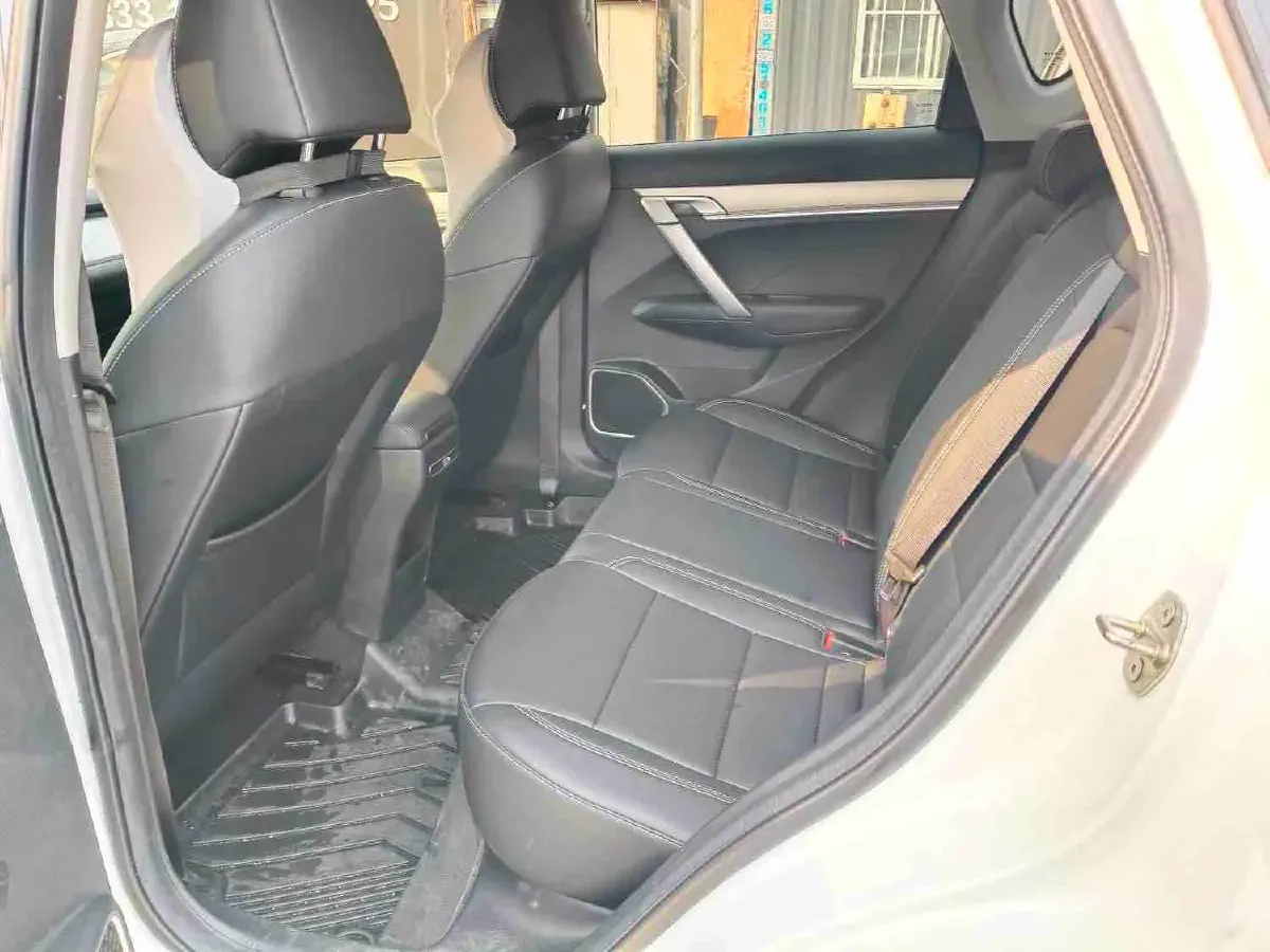 2025 Geely Coolray 1.5L 126HP L4 CVT,autocango,china used car exporter,china ev exporter,chinese used car exporter,chinese used ev exporter