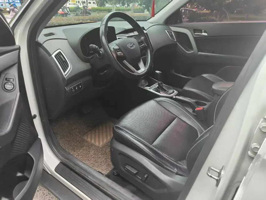 2017 Hyundai ix25 1.6L 125HP L4 6AT,autocango,china used car exporter,china ev exporter,chinese used car exporter,chinese used ev exporter