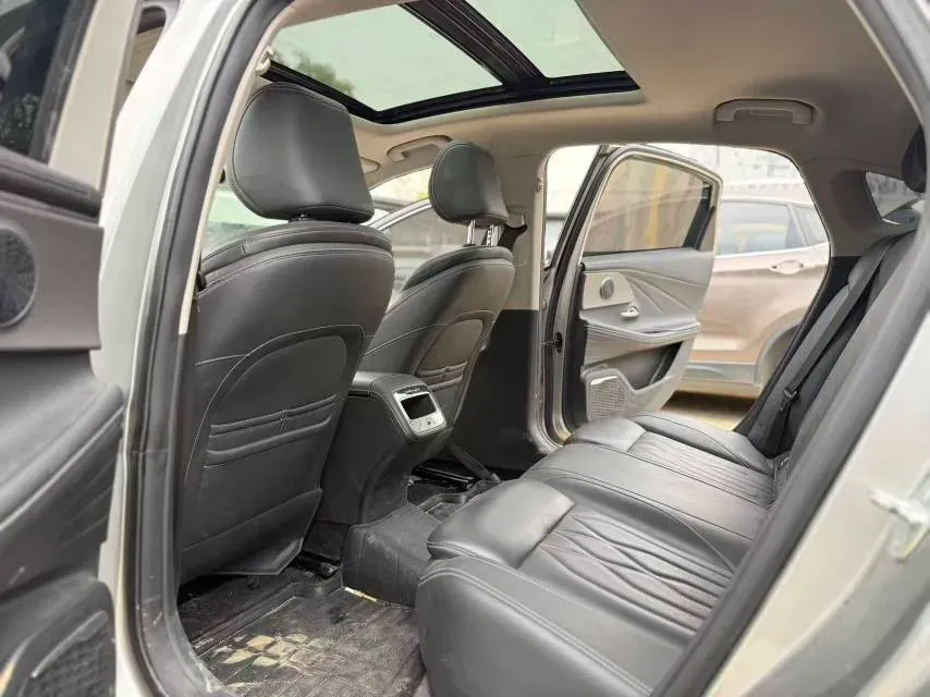 2022 Chery Arrizo 8 1.6T 197HP L4 7DCT,autocango,china used car exporter,china ev exporter,chinese used car exporter,chinese used ev exporter