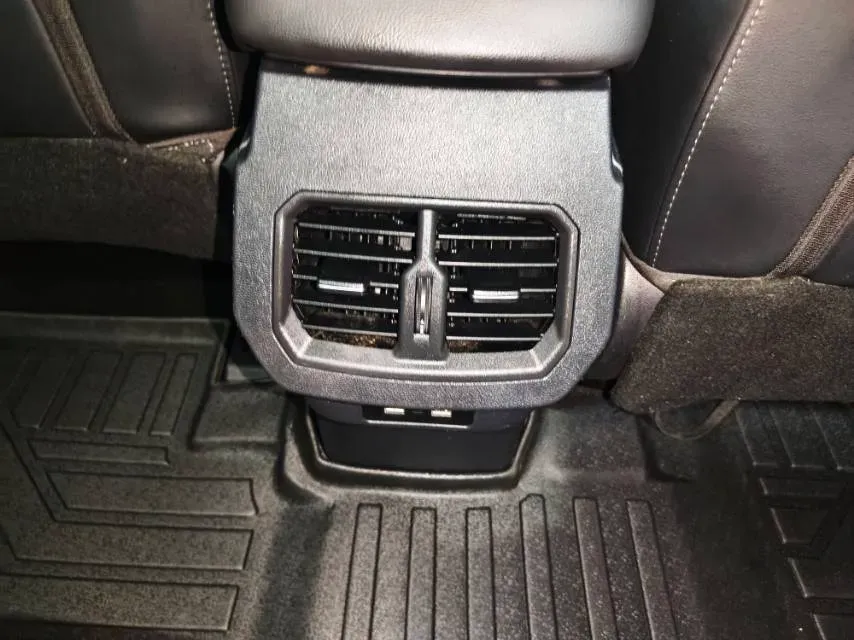 2022 Haval H6 1.5T 184HP L4 7DCT,autocango,china used car exporter,china ev exporter,chinese used car exporter,chinese used ev exporter